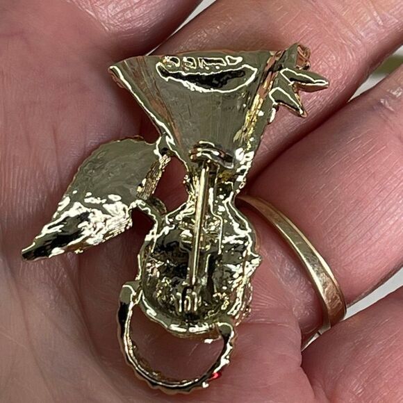 Vintage Gerry’s Angel holding pearl centered Poinsettia. - Picture 5 of 7